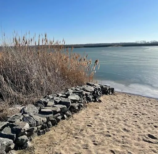 Tiny Hilde 100m Entfernt Zum Lobnitz (Saxony)