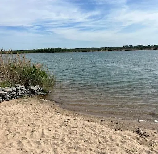 Tiny Hilde 100m Entfernt Zum