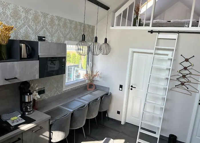 Tiny Hilde 100m Entfernt Zum Lobnitz (Saxony)